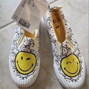 NWT H&M kids shoes